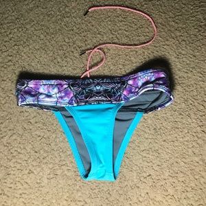 Jolyn RARE cheeky bottoms